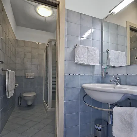 Modern Flat With Balcony In A In Caorle