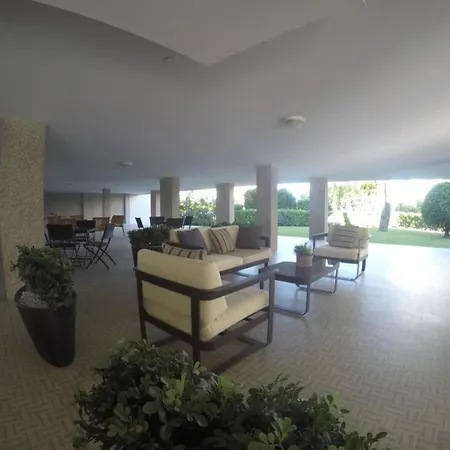 Daire Modern Flat With Balcony In A In *