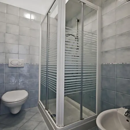 Modern Flat With Balcony In A In Caorle