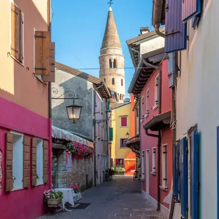 Modern Flat With Balcony In A In Apartmán Caorle