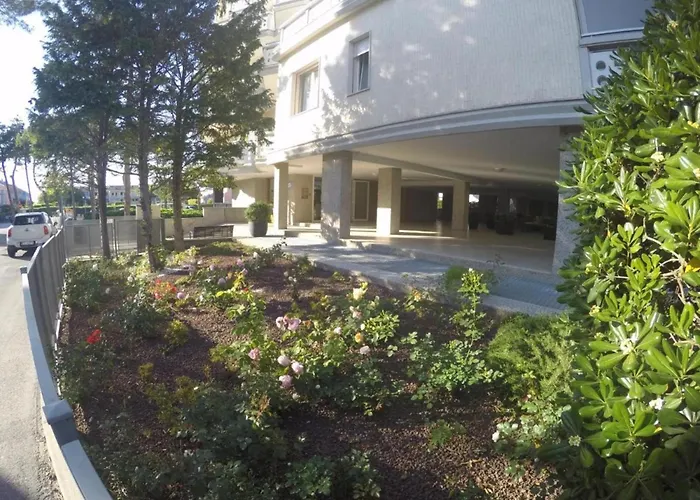 Modern Flat With Balcony In A In Caorle